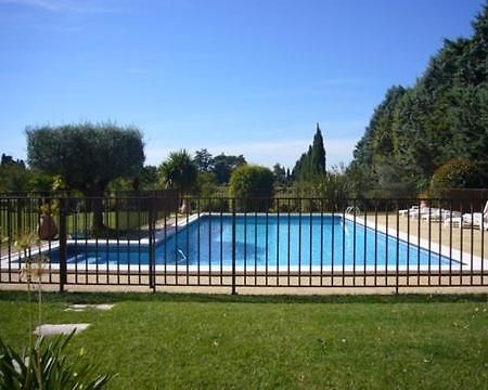 Les Cigales Bed & Breakfast Saint-Andiol Luaran gambar
